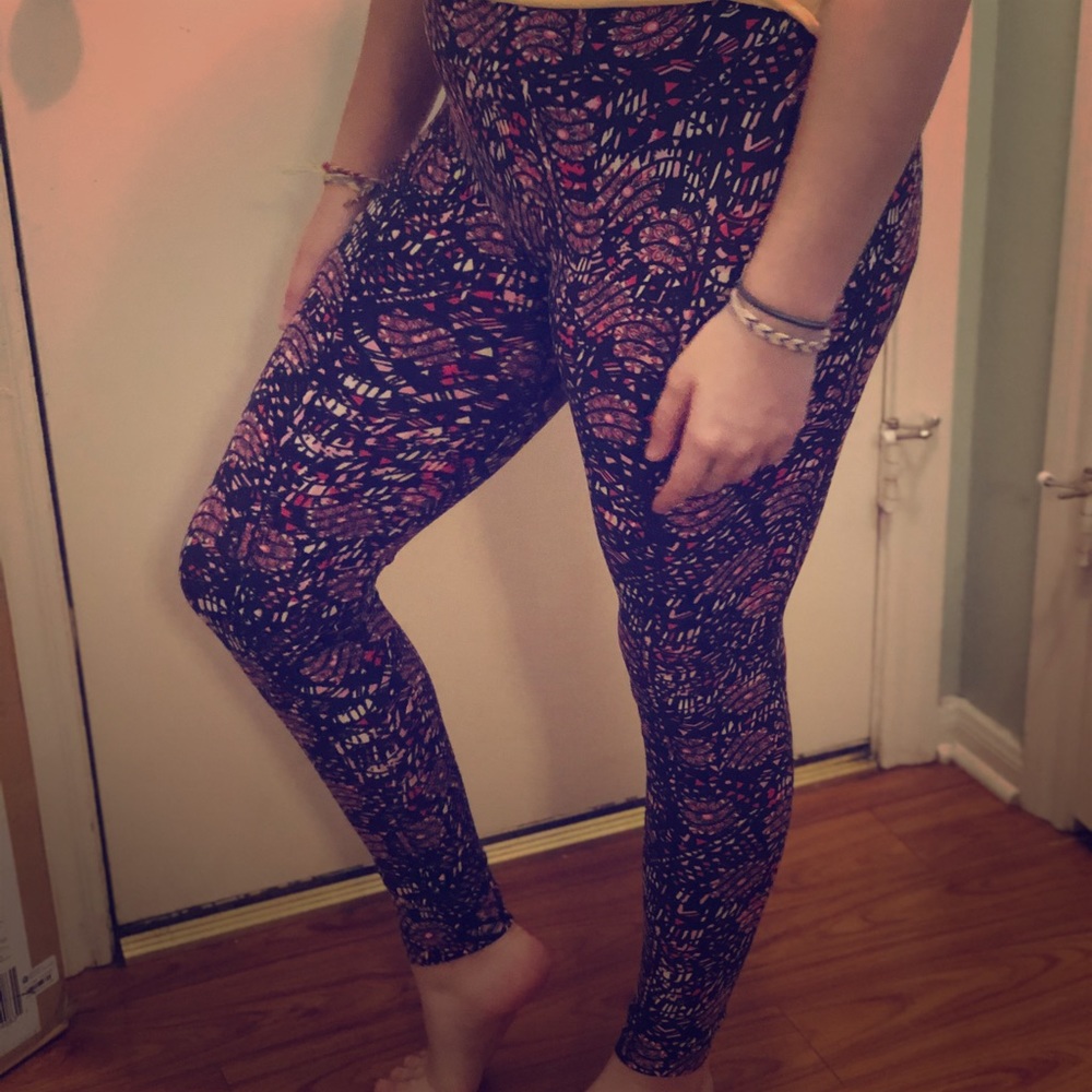 LuLaRoe One Size Fits All leggings